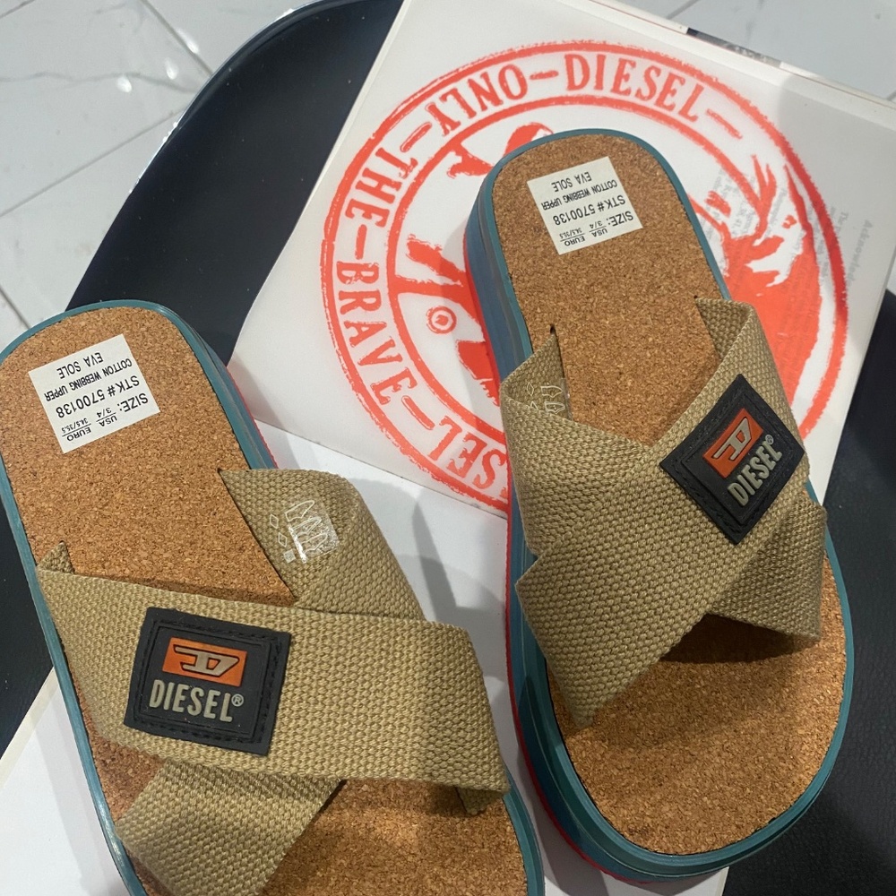 Ladies/Girls Diesel  Vintage Slider Size 3/4 - Picture 8 of 8